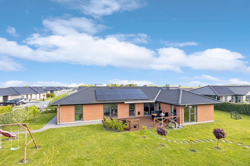 Property image number 1
