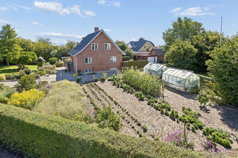 Property image number 1