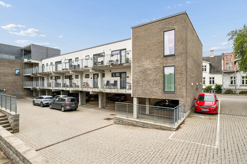 Property image number 1