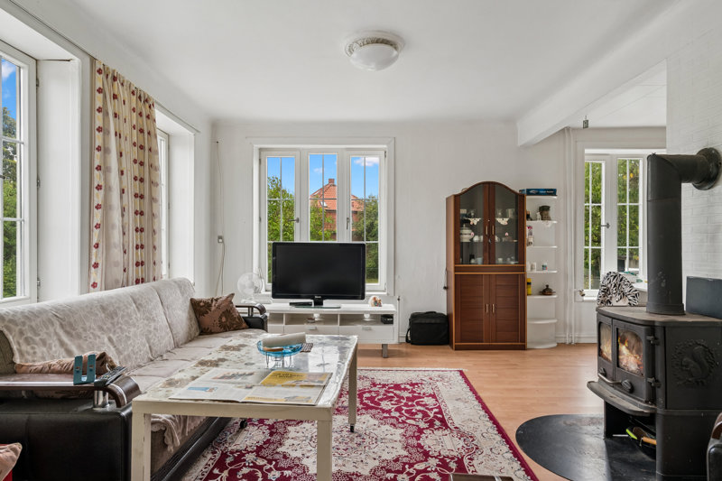 Property image number 3