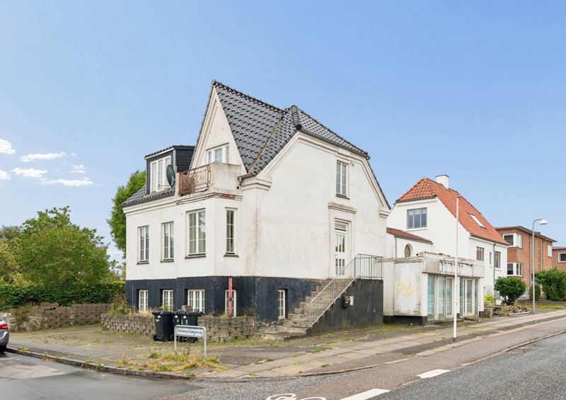 Property image number 2