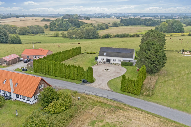 Property image number 3