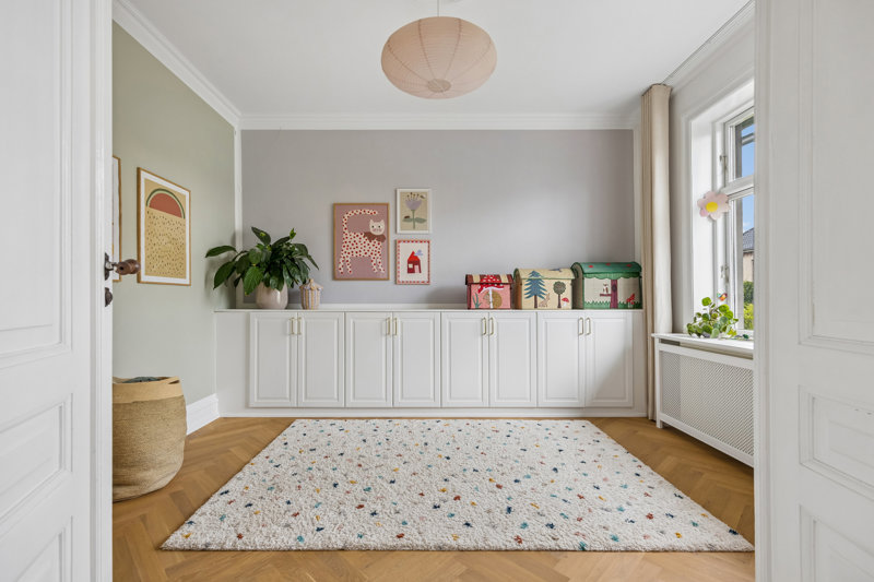 toggle-gallery-image