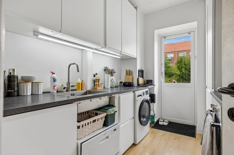 Property image number 3
