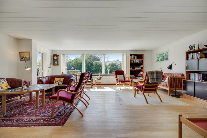 Property image number 2