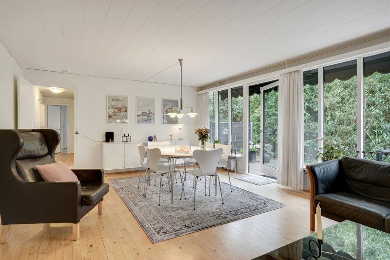 Property image number 2
