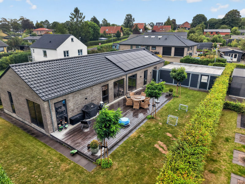 Property image number 2