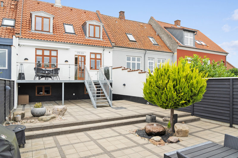 Property image number 2