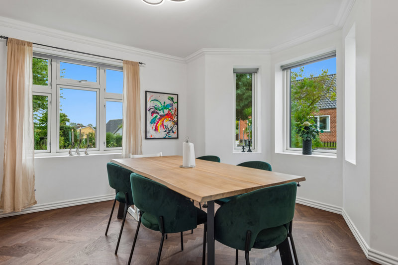 Property image number 2