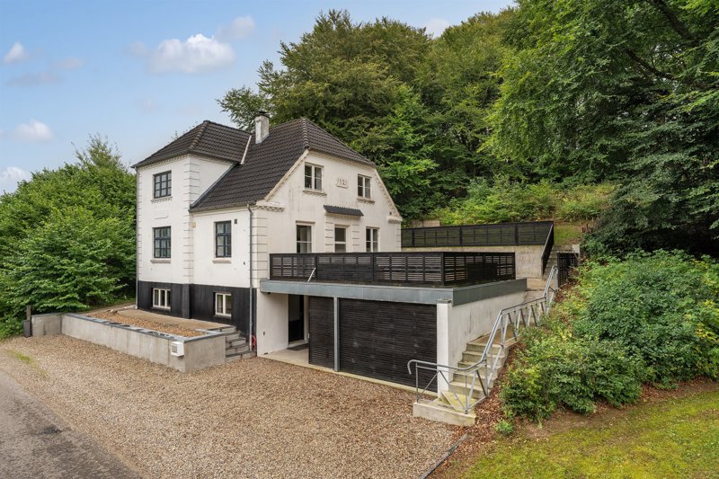 Property image number 1