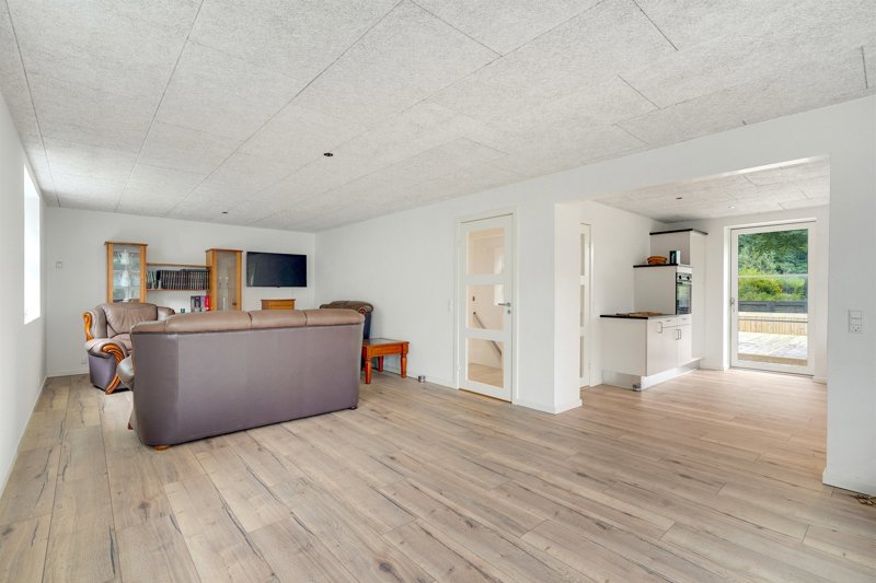 Property image number 11