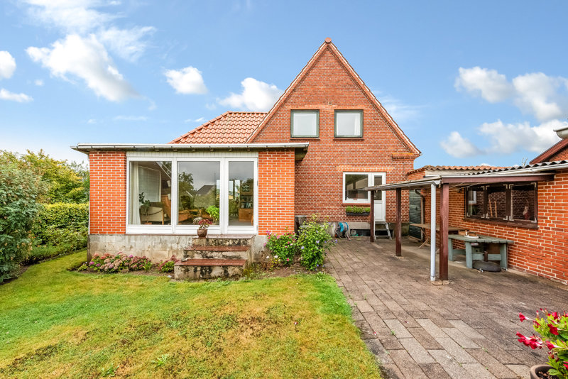 Property image number 2