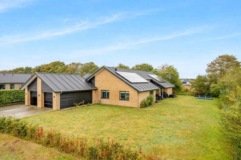 Property image number 1