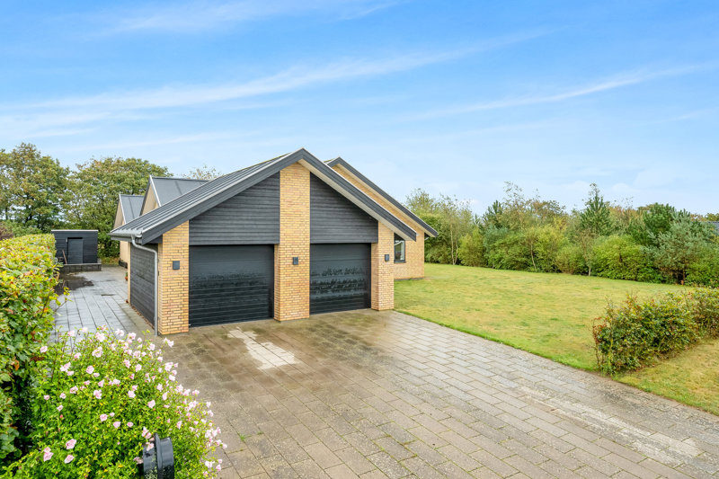 Property image number 3