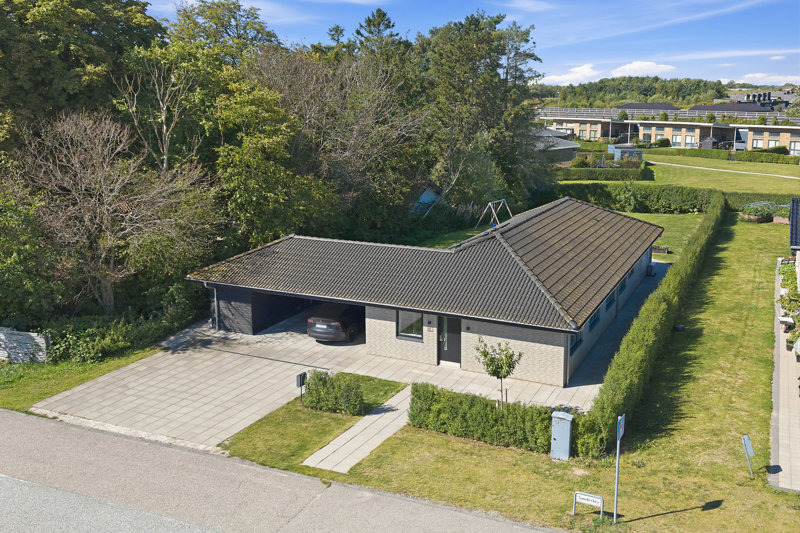 Property image number 2