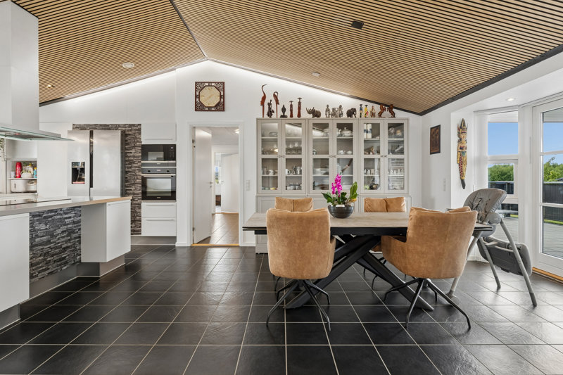 Property image number 3