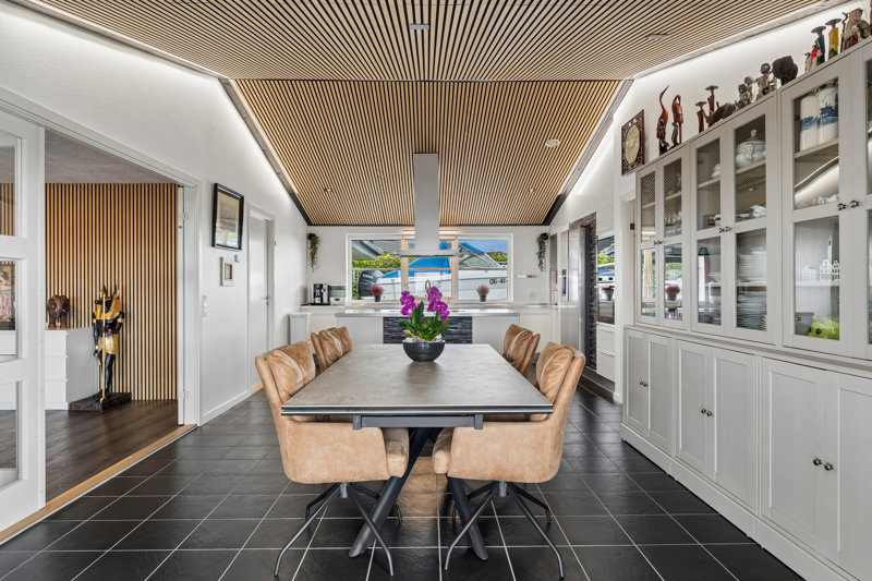 Property image number 8