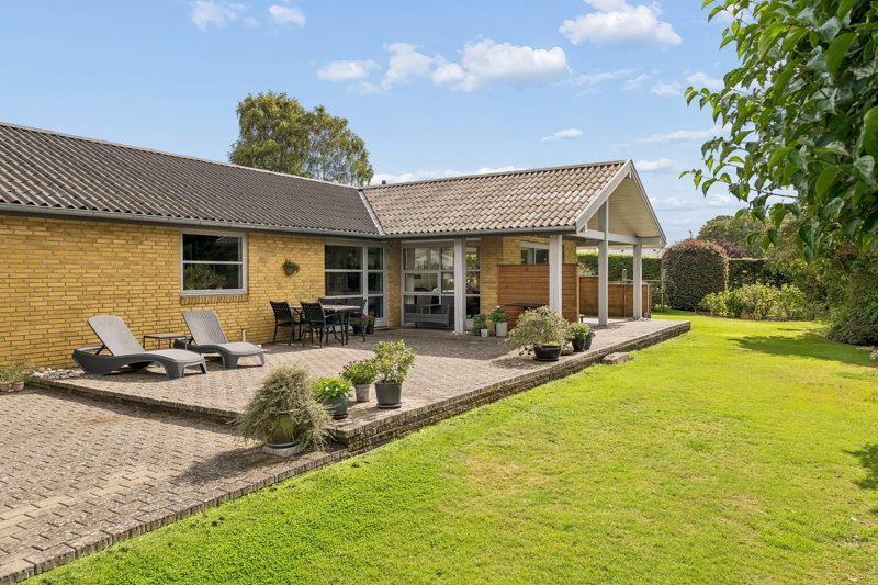 Property image number 2