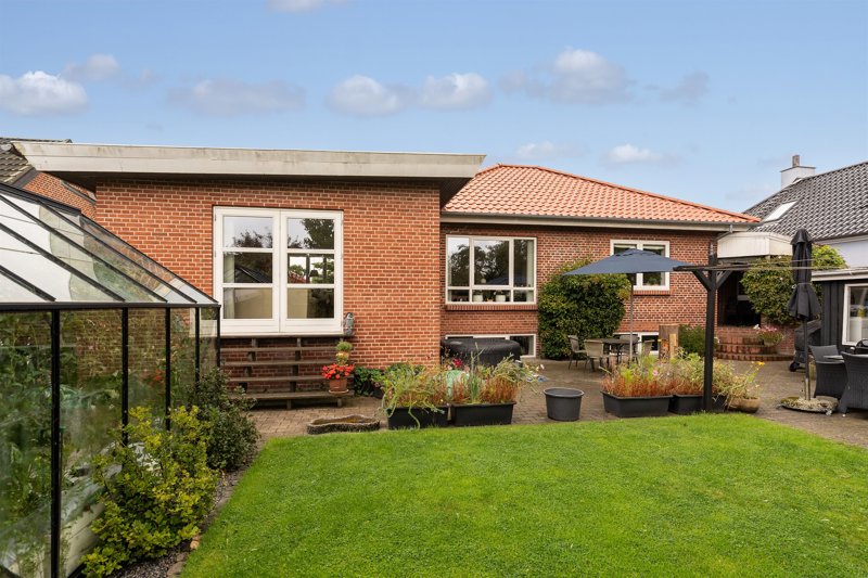 Property image number 2
