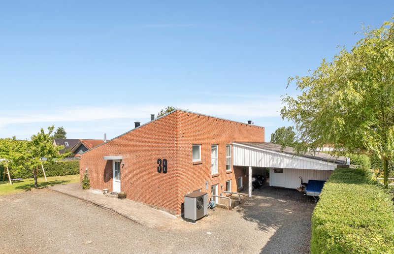 Property image number 1