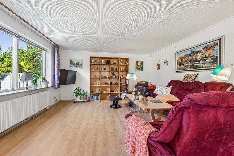 Property image number 8