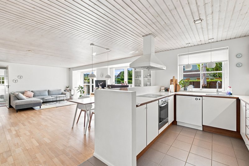 Property image number 3