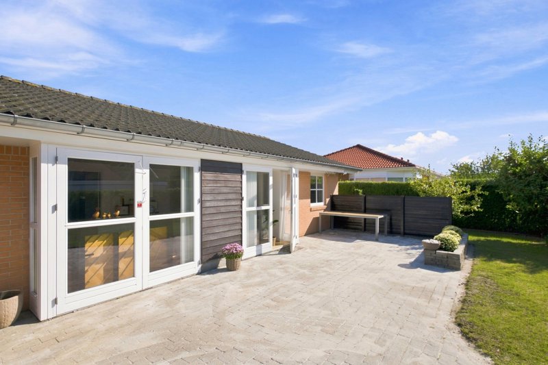 Property image number 2