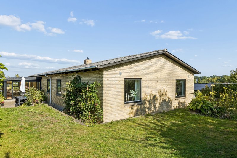 Property image number 3