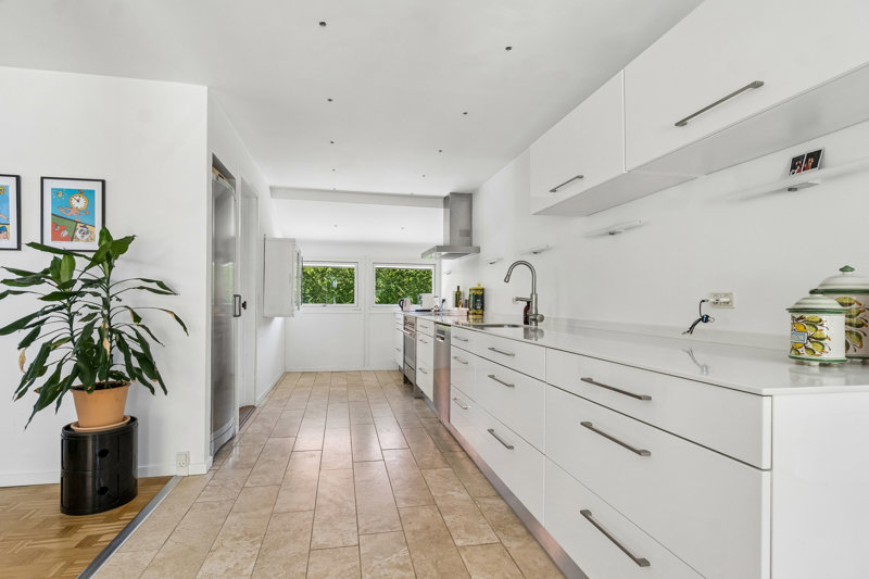 Property image number 6