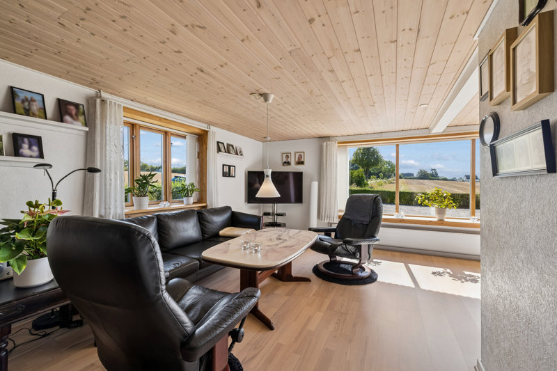 Property image number 8