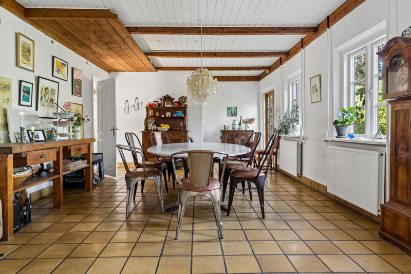 Property image number 2