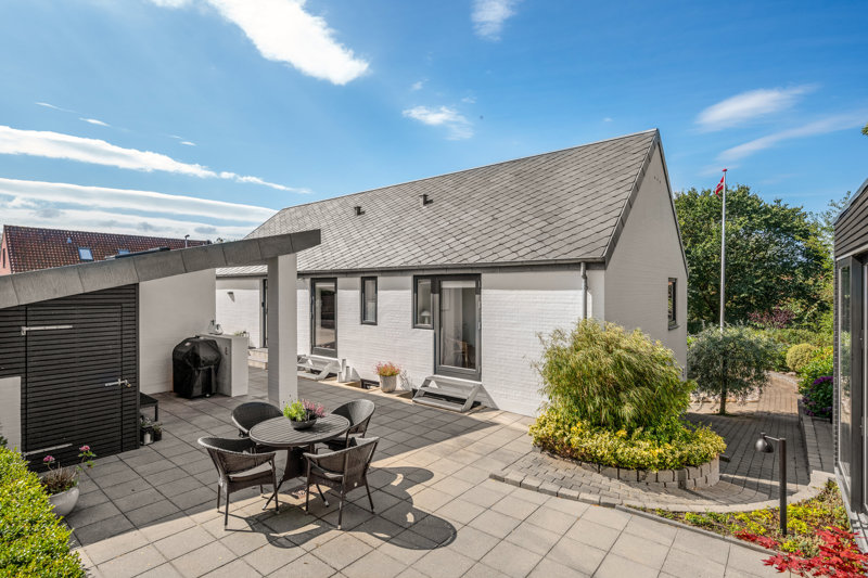 Property image number 1