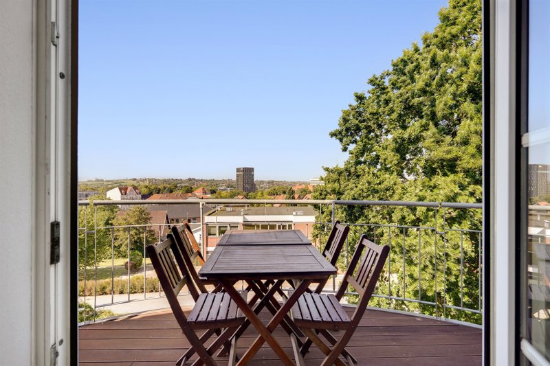 Property image number 2