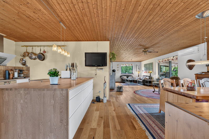 Property image number 8