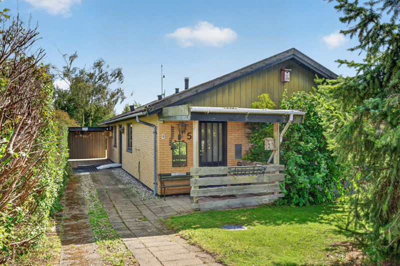 Property image number 2