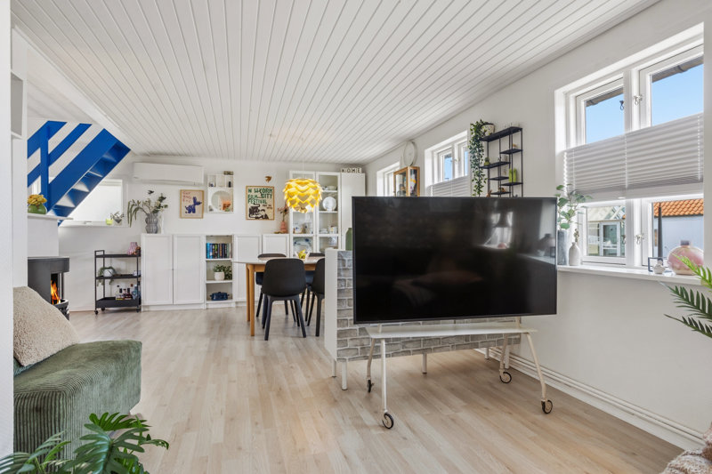 Property image number 8