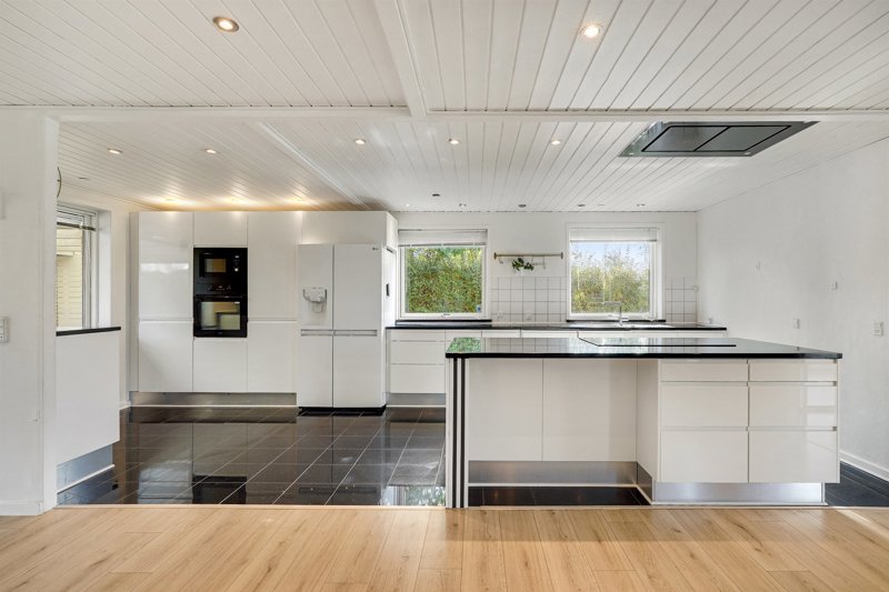 Property image number 6