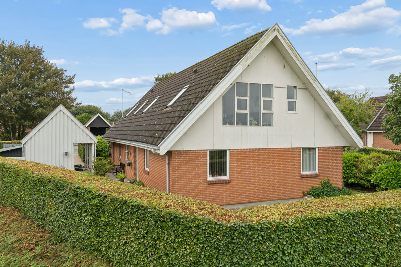 Property image number 2