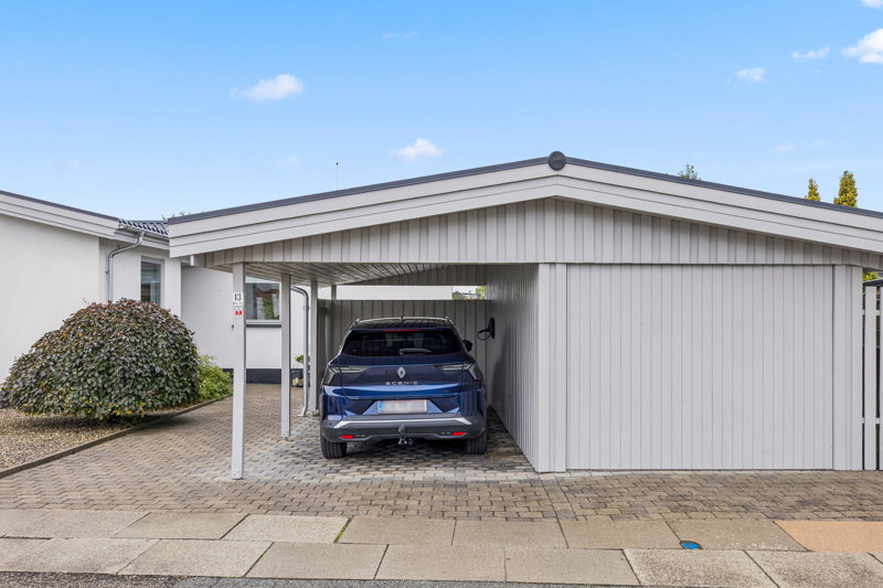Property image number 2