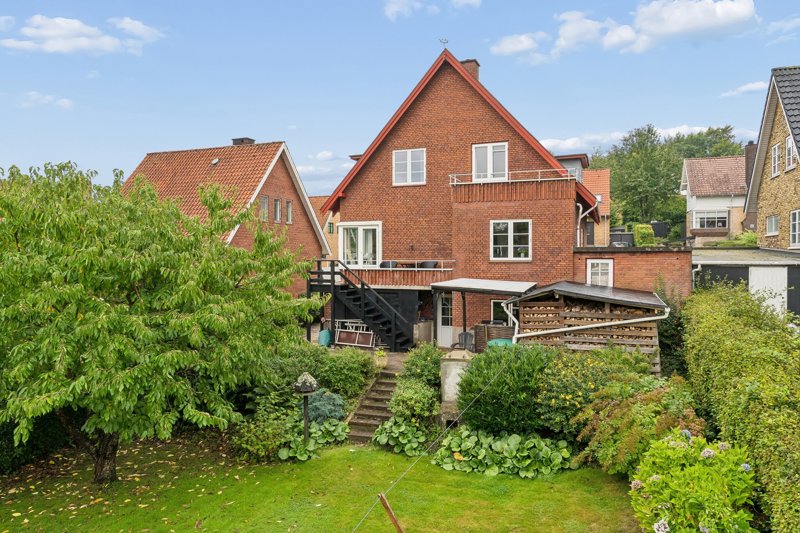 Property image number 2