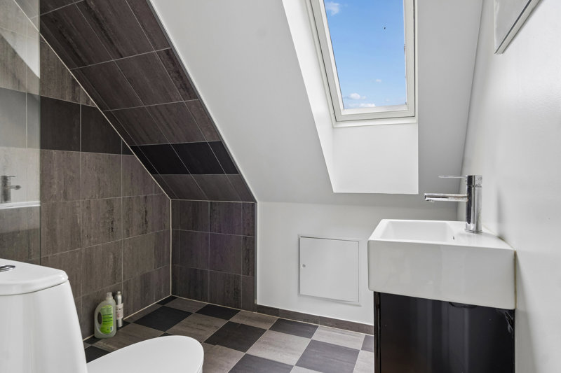 Property image number 9
