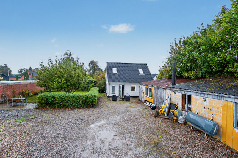 Property image number 2