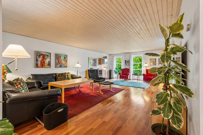 Property image number 8
