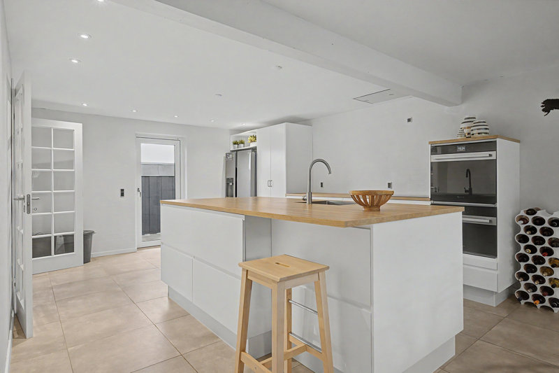 Property image number 6