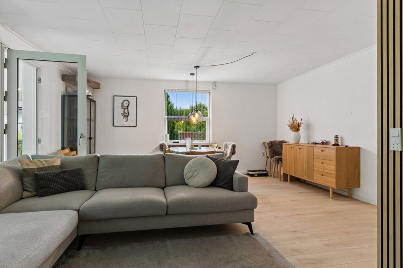Property image number 8