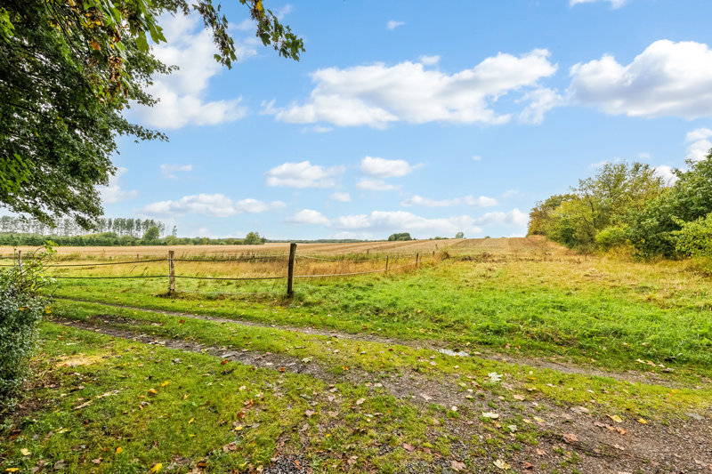 Property image number 2
