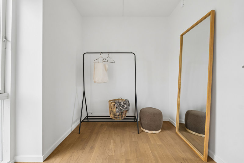 toggle-gallery-image