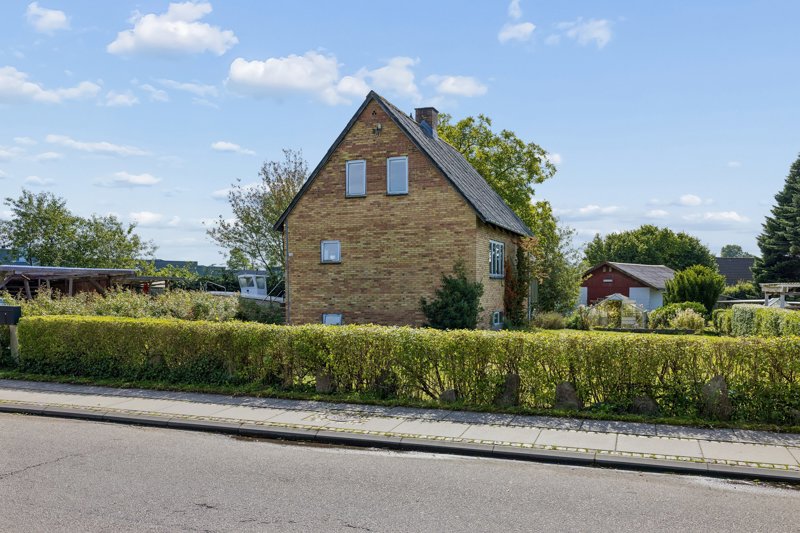 Property image number 2