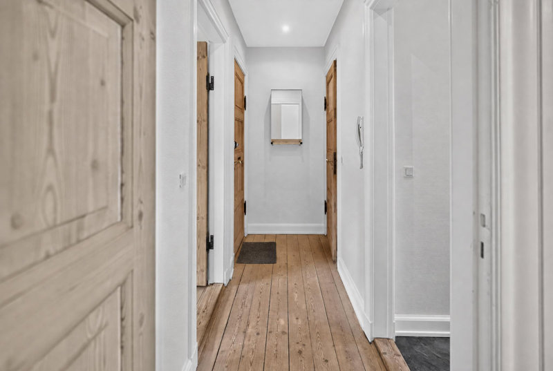 toggle-gallery-image