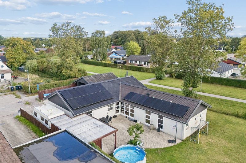Property image number 2